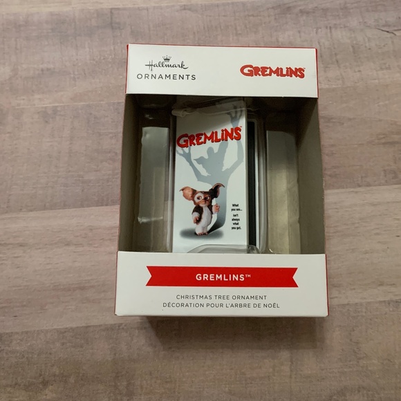 Hallmark Gremlins Retro Video Cassette Case Christmas Ornament - Picture 1 of 4